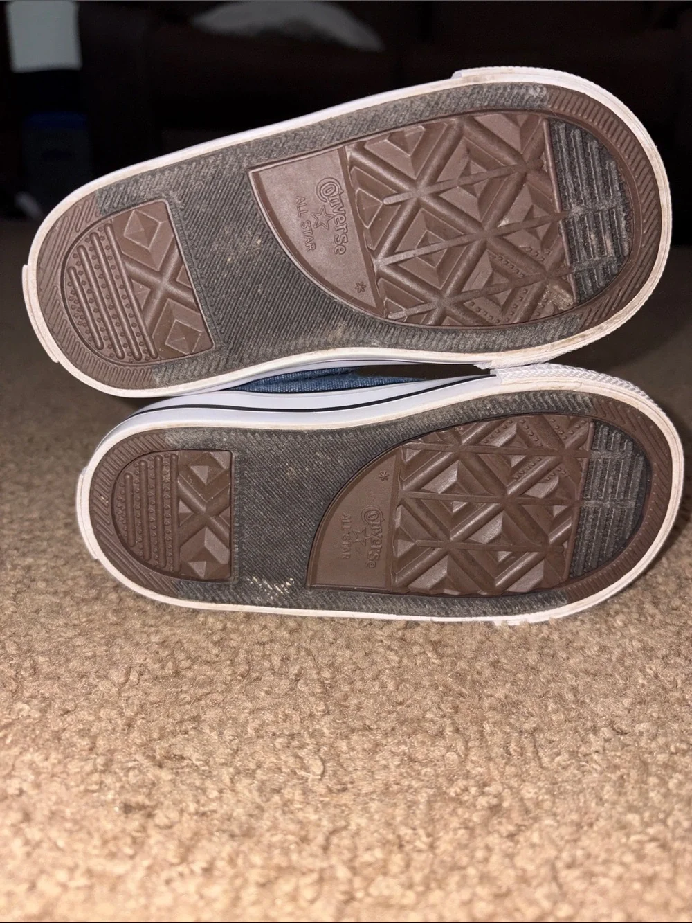 Converse toddler Kids Blue Canvas High-Top Sneakers with White Accents size 7